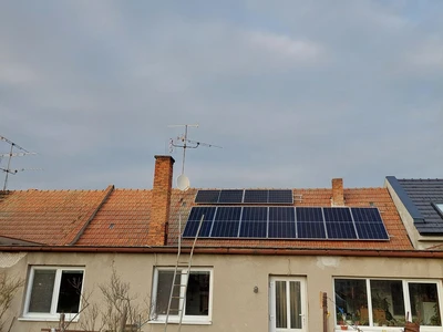 Komplexní služby v oblasti fotovoltaických systémů