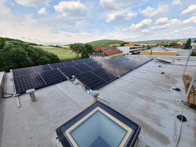 Komplexní služby v oblasti fotovoltaických systémů